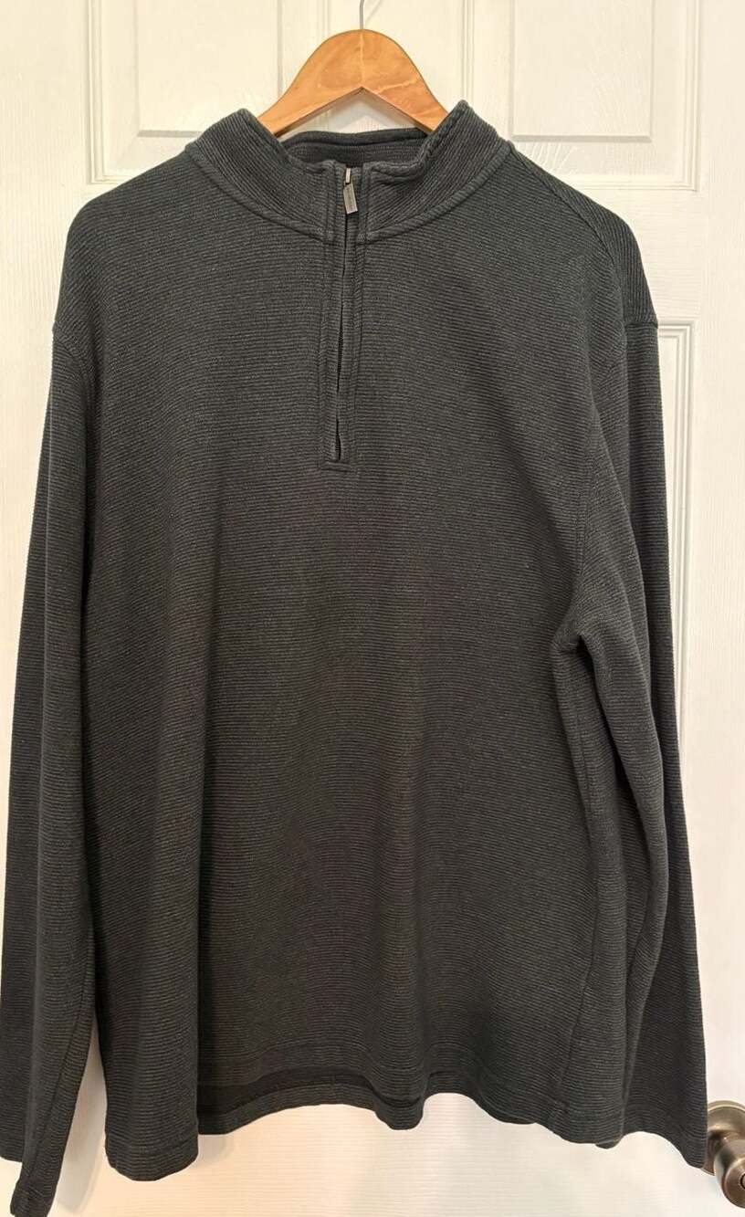 EUC Van Heusen Men's Gray Quarter Zip Pullover Sweater Size XXL Classic Fit